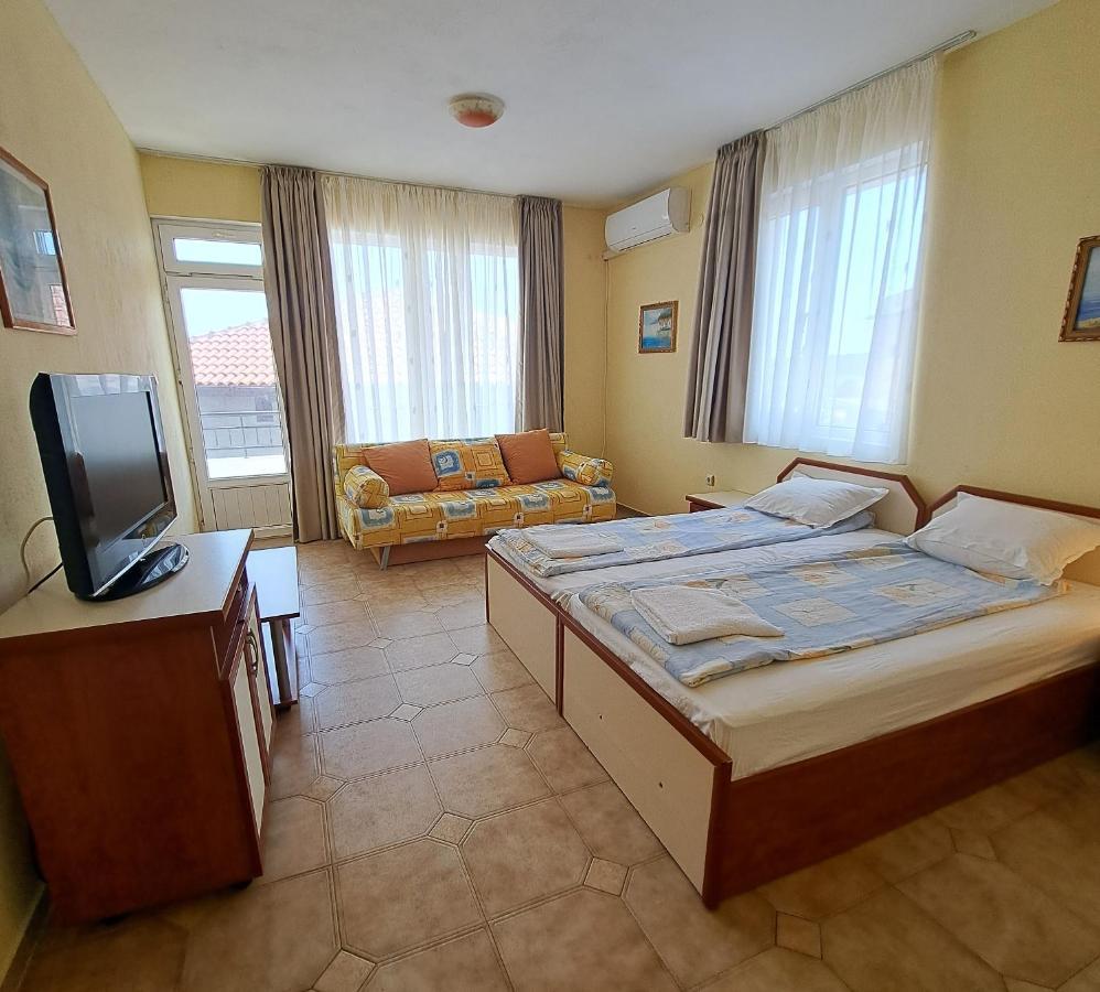 Guest House Polikseni Szozopol Kültér fotó