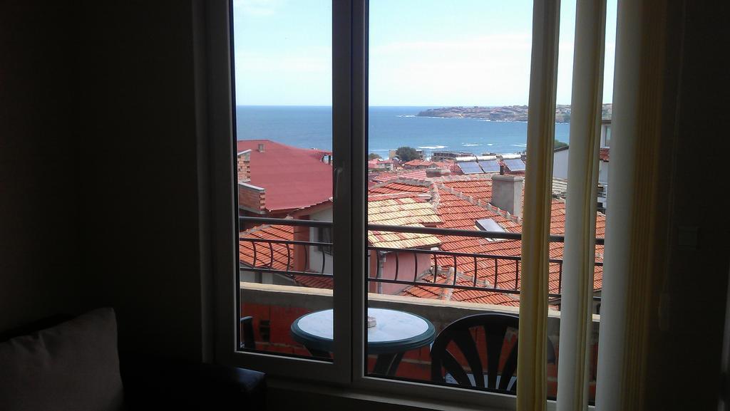 Guest House Polikseni Szozopol Szoba fotó