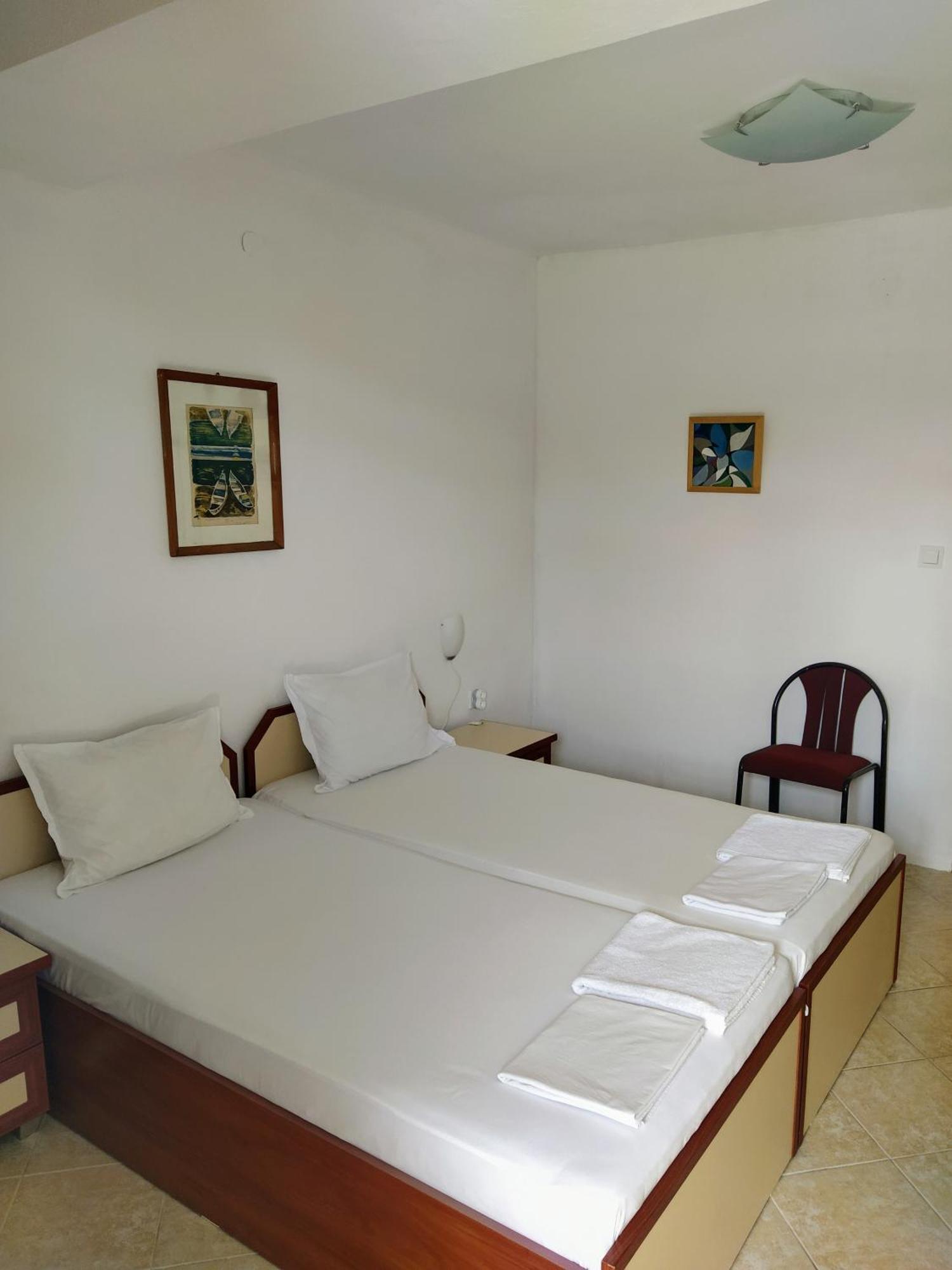 Guest House Polikseni Szozopol Szoba fotó